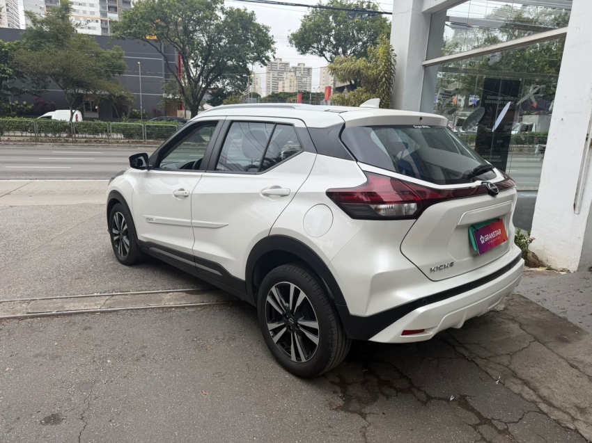 nissan kicks 1.6 16v flexstart advance xtronic flex 4p automatico 20236