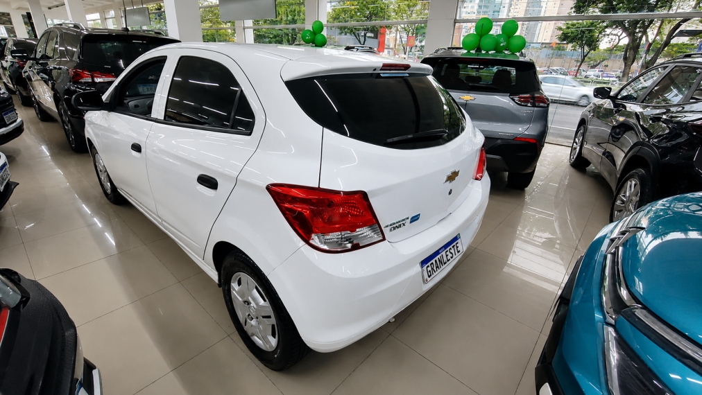 chevrolet onix 1.0 mpfi joy 8v flex 4p manual 20183