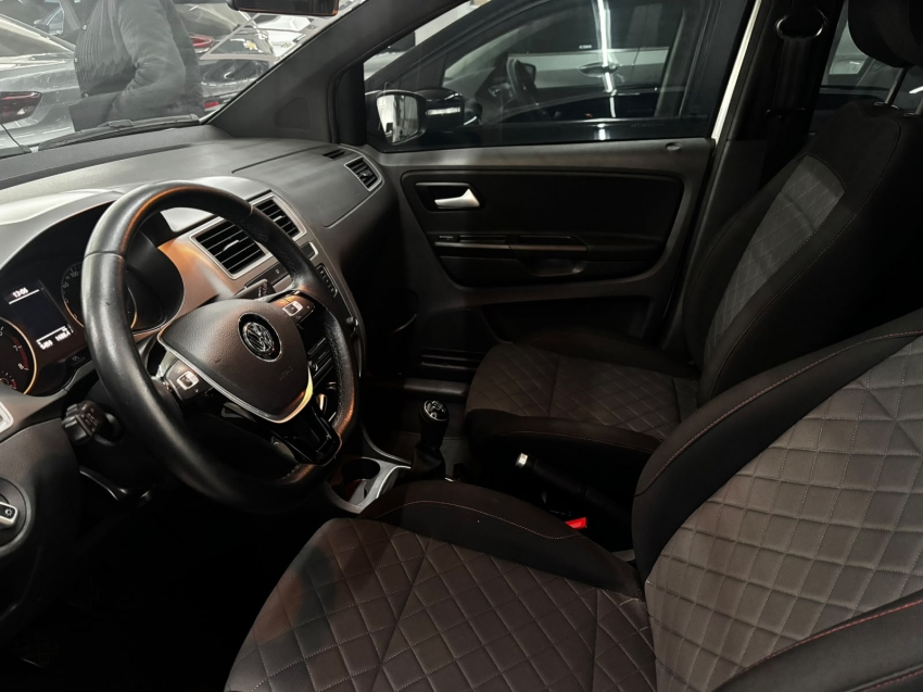 volkswagen fox 1.6 msi total flex connect 4p i-motion semiautomatico 20194