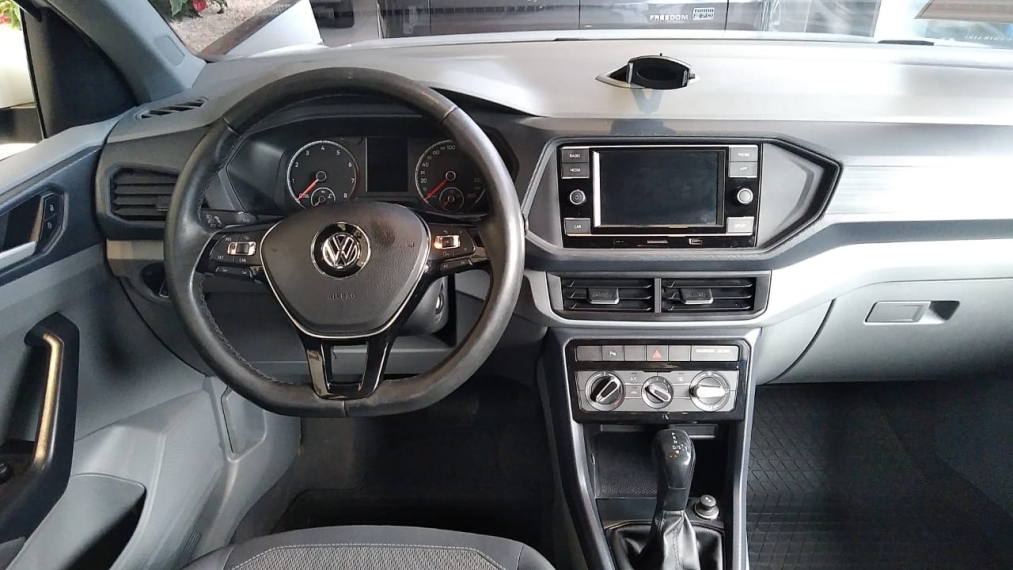 volkswagen t-cross 1.0 200 tsi total flex automatico 4p 2020
