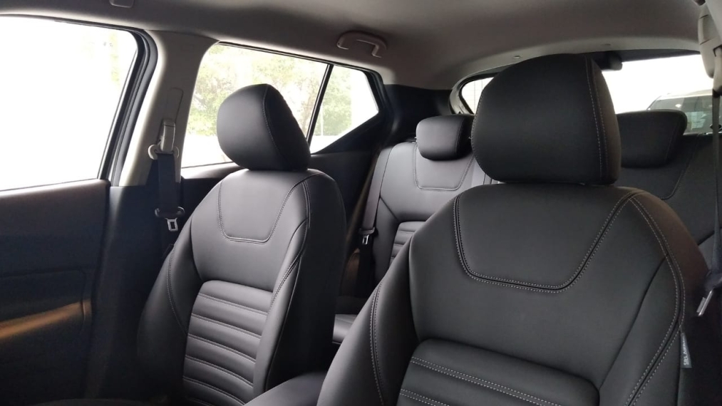 nissan kicks play 1.6 16v flexstart advance plus xtronic flex 4p automatico 2025