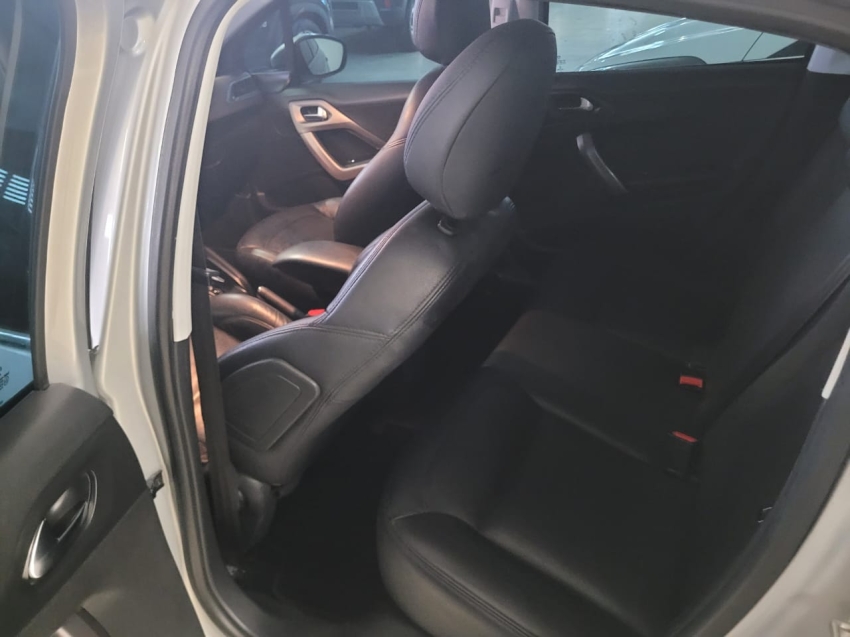 peugeot 208 1.6 griffe 16v flex 4p automatico 2017