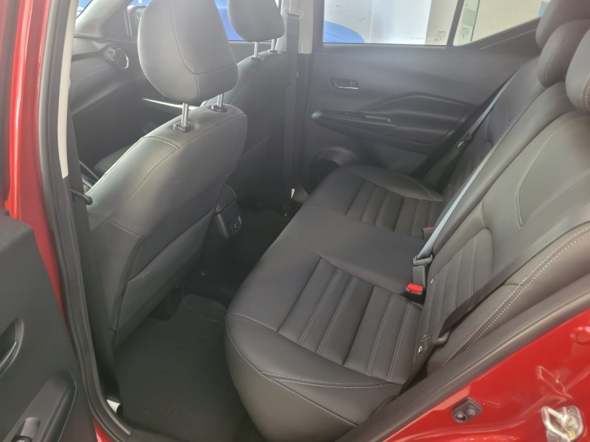 nissan kicks 1.6 16v flexstart advance xtronic flex 4p automatico 2024