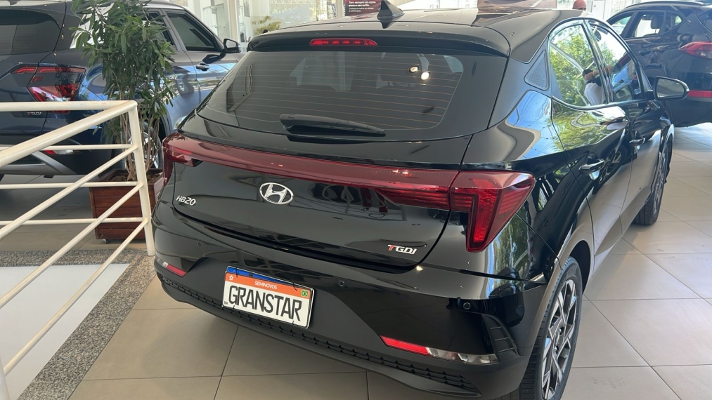 hyundai hb20 1.0 tgdi flex comfort automatico 4p 20235 hyundai hb20 1.0 tgdi flex comfort automatico 4p 20235
