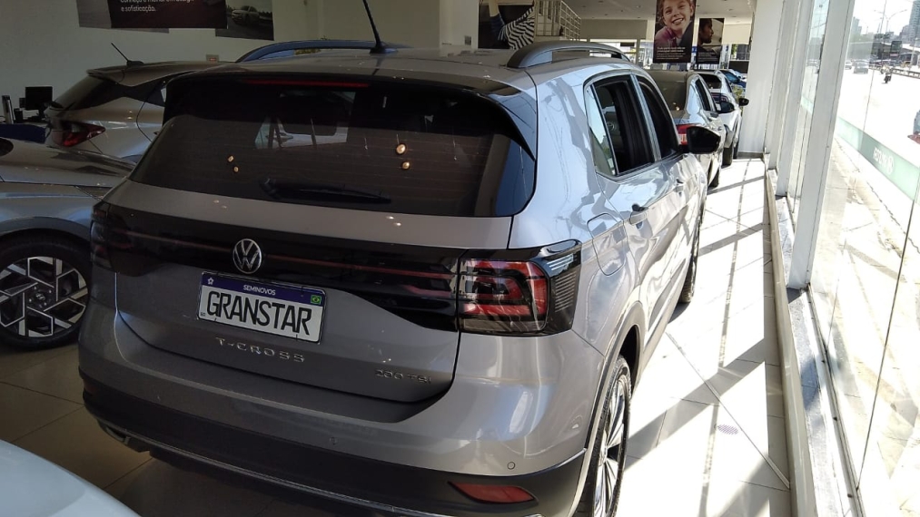 volkswagen t-cross 1.0 200 tsi total flex comfortline automatico 4p 202413 volkswagen t-cross 1.0 200 tsi total flex comfortline automatico 4p 202413