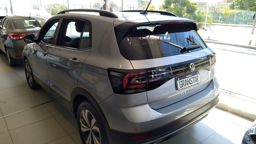 volkswagen t-cross 1.0 200 tsi total flex comfortline automatico 4p 202411 volkswagen t-cross 1.0 200 tsi total flex comfortline automatico 4p 202411
