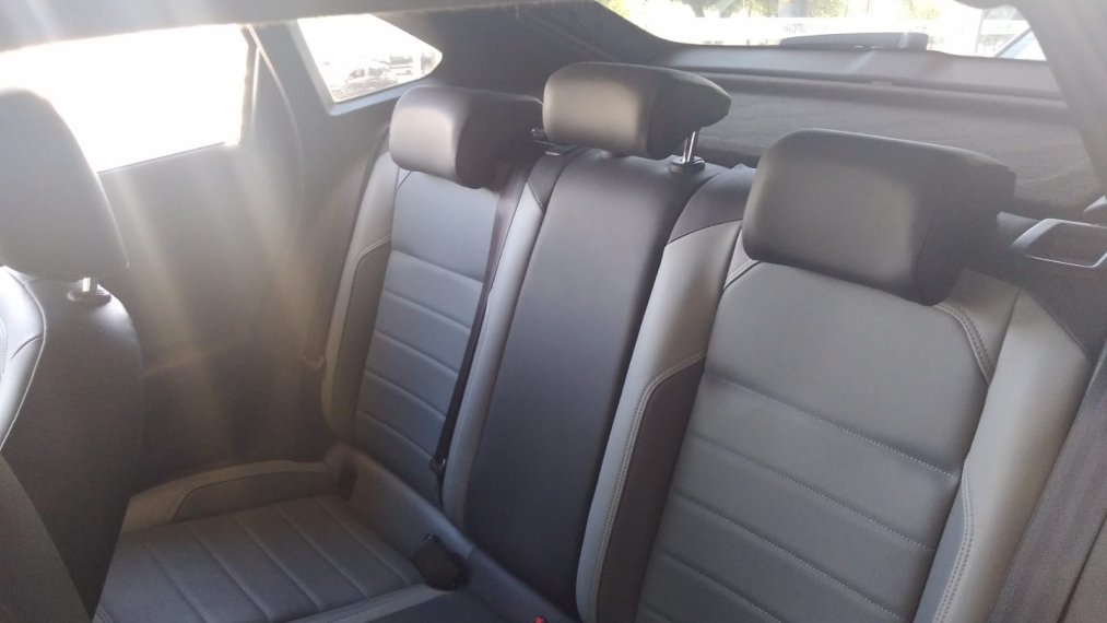 volkswagen nivus 1.0 200 tsi total flex highline automatico 4p 20246