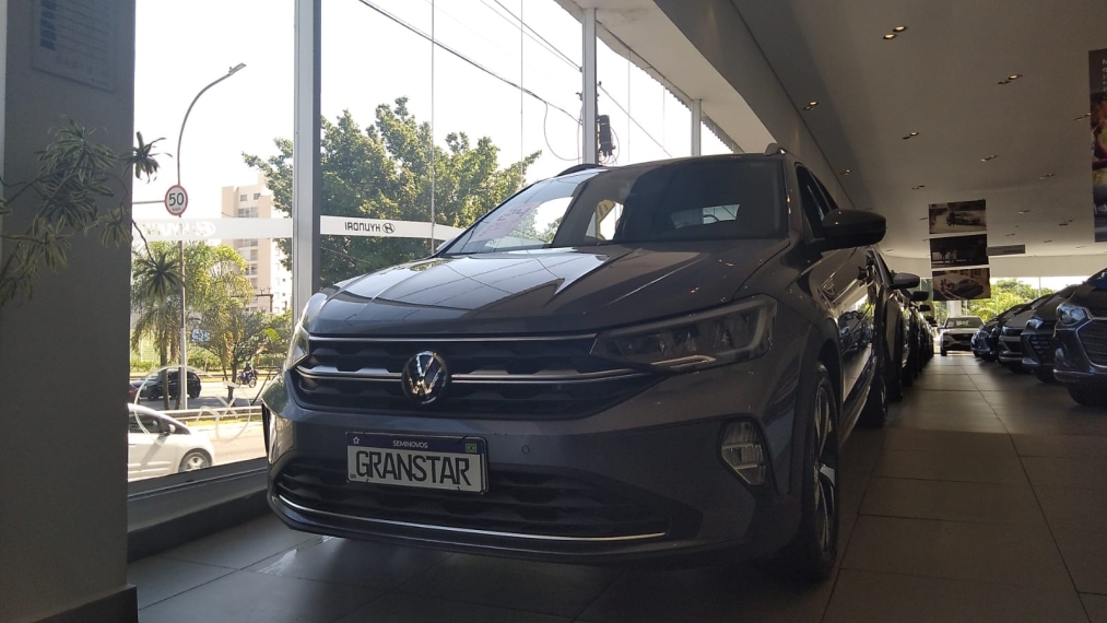 volkswagen nivus 1.0 200 tsi total flex highline automatico 4p 20241