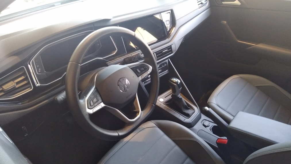 volkswagen nivus 1.0 200 tsi total flex highline automatico 4p 20248