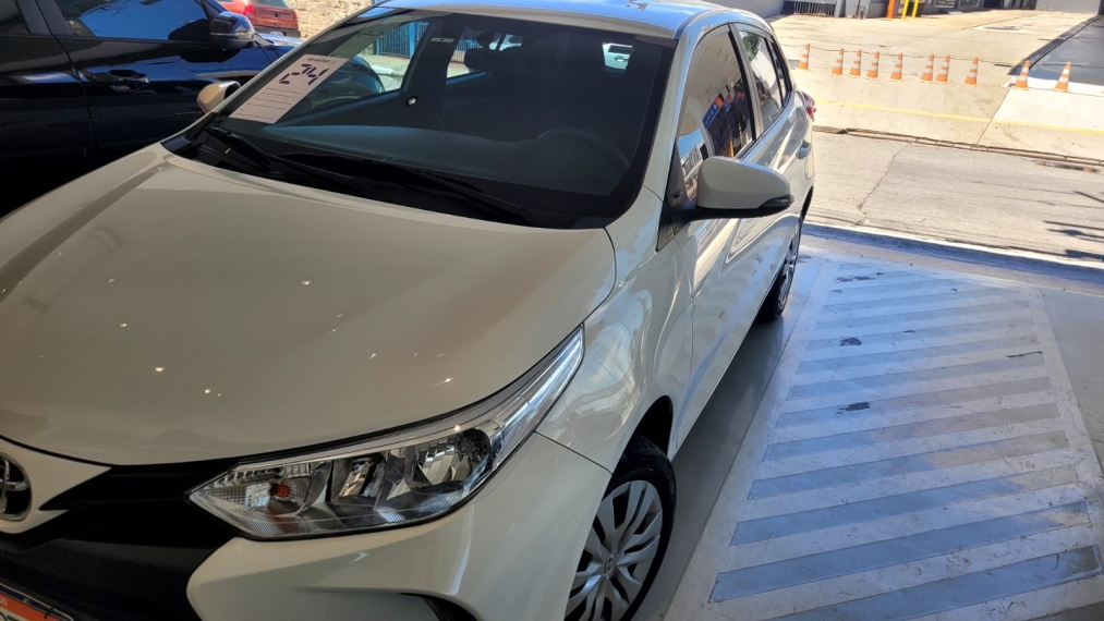 toyota yaris 1.5 16v flex xl multidrive 4p automatico 20242