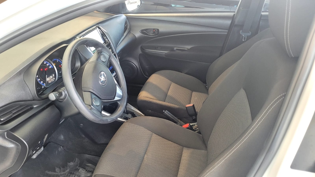 toyota yaris 1.5 16v flex xl multidrive 4p automatico 20246