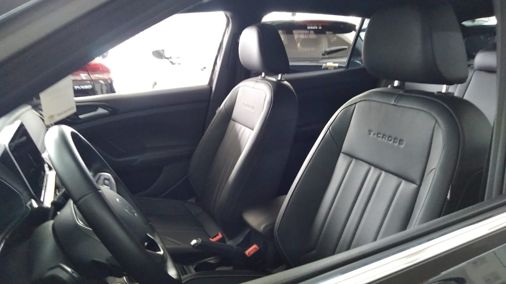 volkswagen t-cross 1.4 250 tsi total flex highline automatico 4p 20253