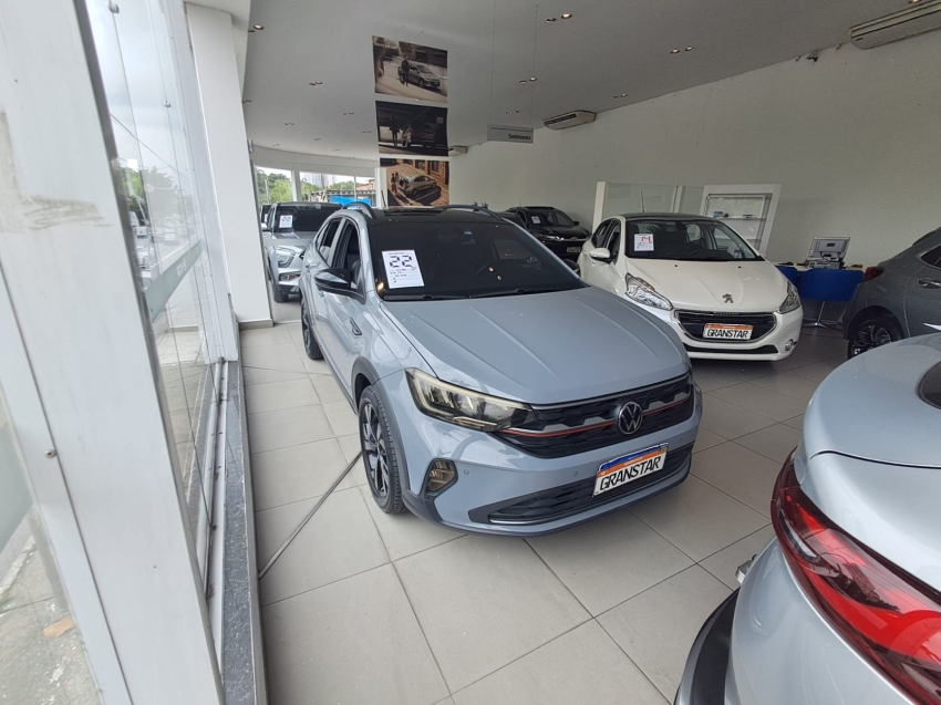 volkswagen nivus 1.0 200 tsi total flex highline automatico 4p 20223