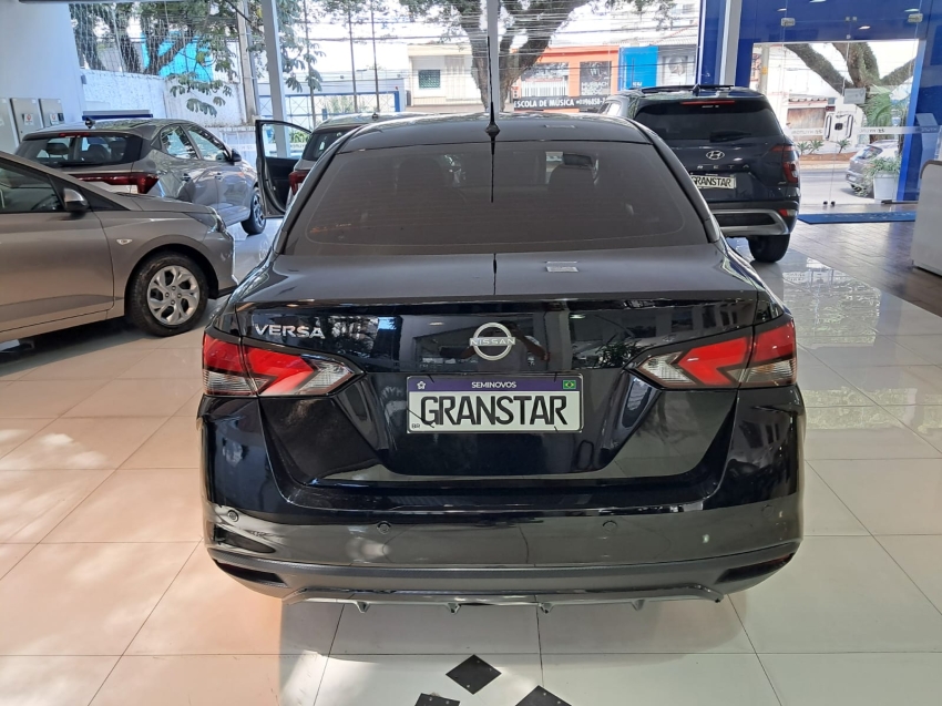 nissan versa 1.6 16v flex advance xtronic 4p automatico 20266