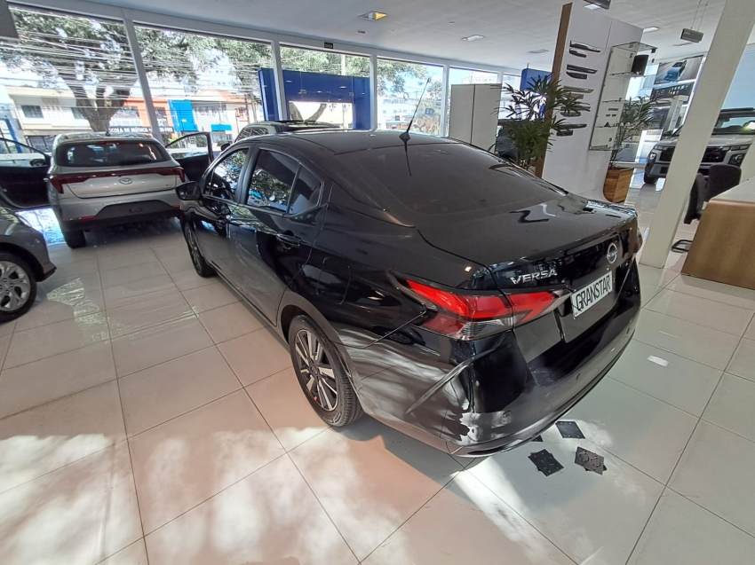 nissan versa 1.6 16v flex advance xtronic 4p automatico 20267