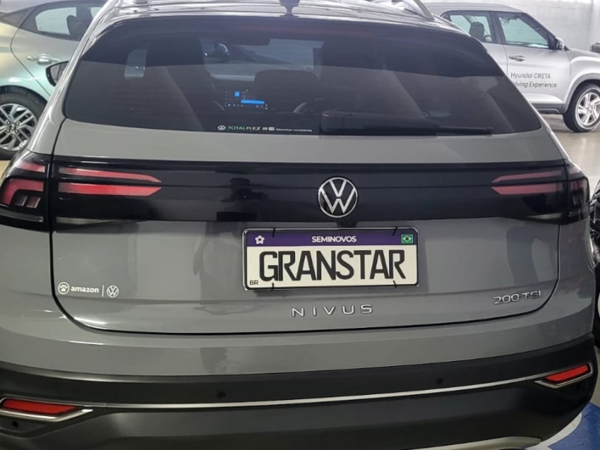 volkswagen nivus 1.0 200 tsi total flex highline automatico 4p 20244