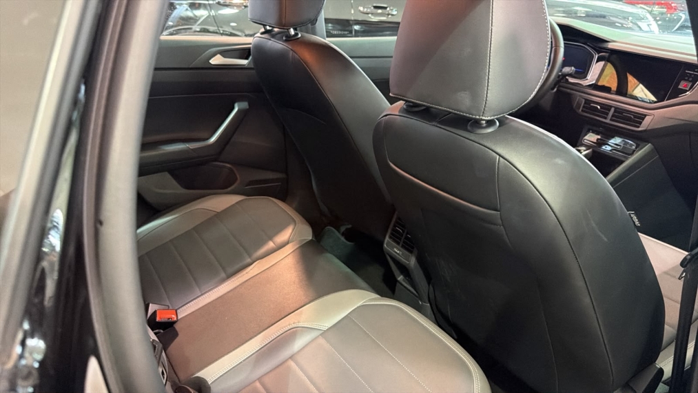 volkswagen nivus 1.0 200 tsi total flex highline automatico 4p 20248