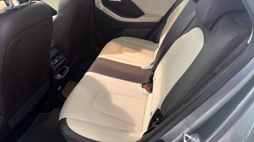 hyundai creta 2.0 flex ultimate automatico 4p 202430