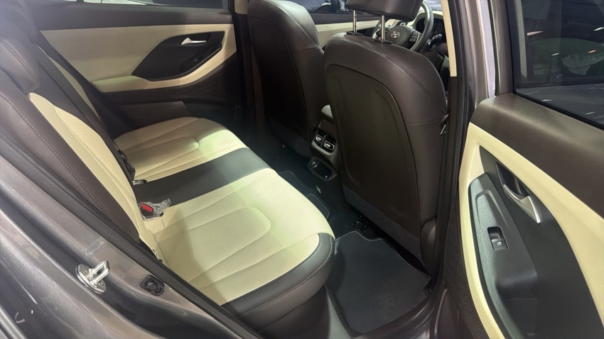 hyundai creta 2.0 flex ultimate automatico 4p 202424