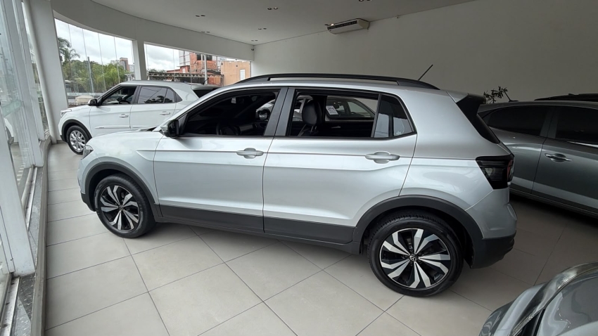 volkswagen t-cross 1.0 200 tsi total flex sense automatico 4p 20236