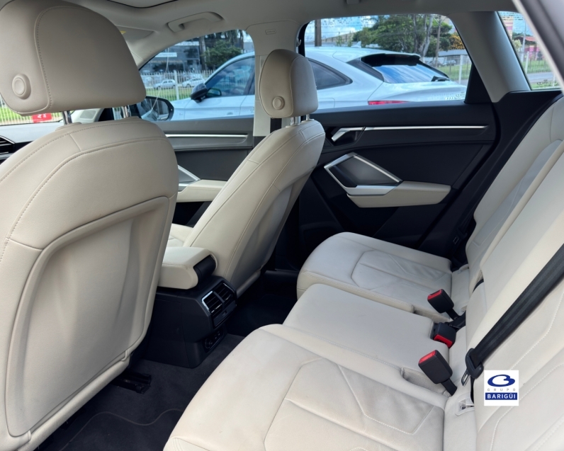 audi q3 prestige plus