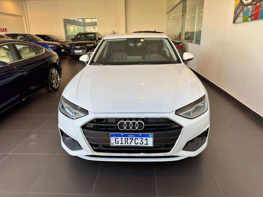 audi a4 2.0 tfsi mhev prestige s tronic
