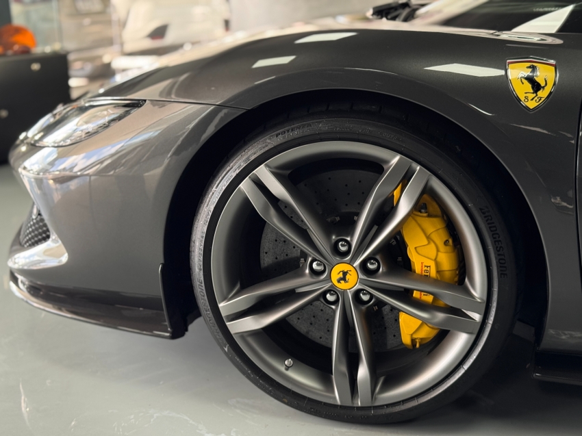 ferrari 296 gtb 3.0 v6 turbo phev f1-dct gasolina 3p automatico 2024
