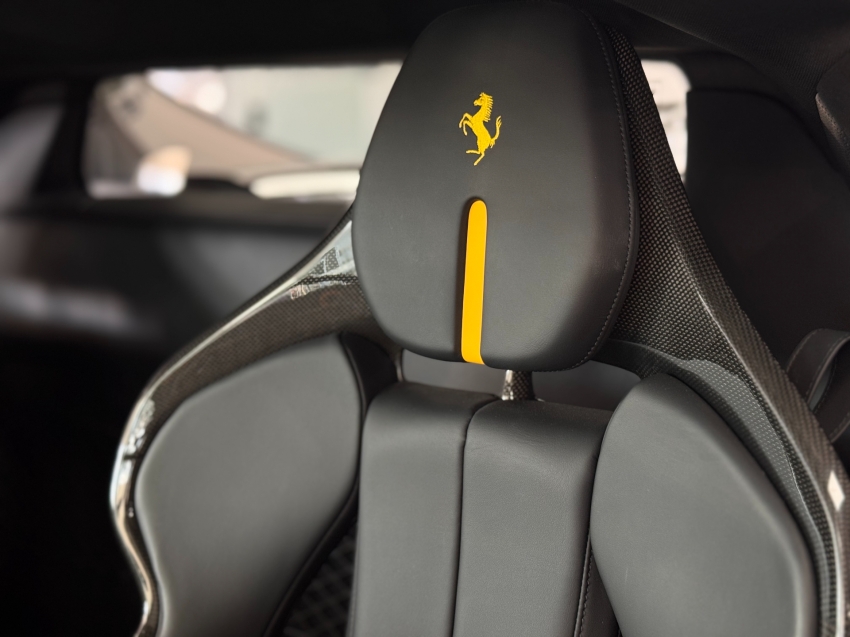 ferrari 296 gtb 3.0 v6 turbo phev f1-dct gasolina 3p automatico 2024