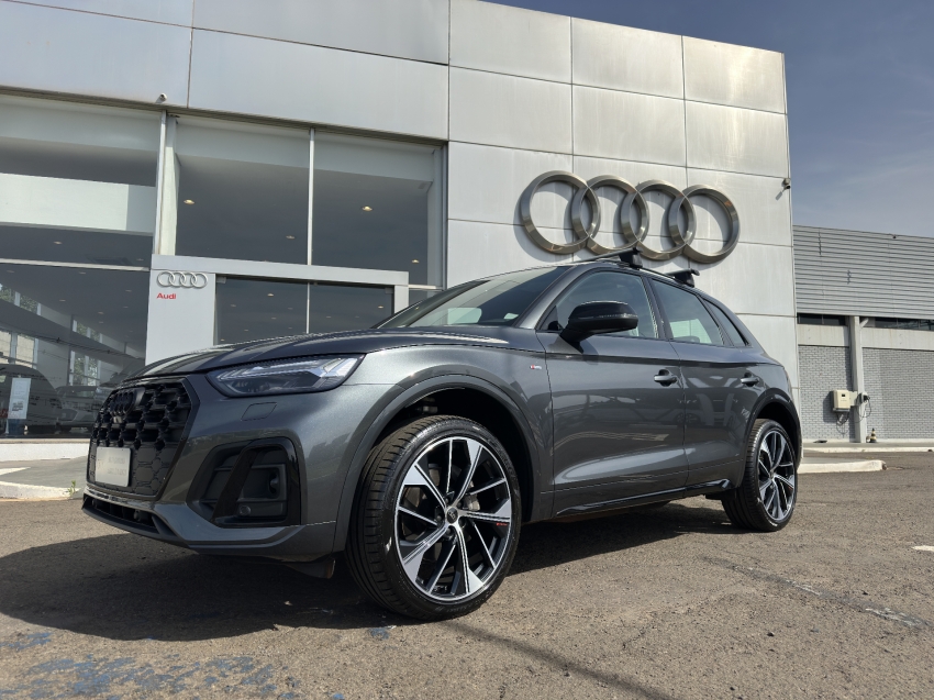 audi q5 s line