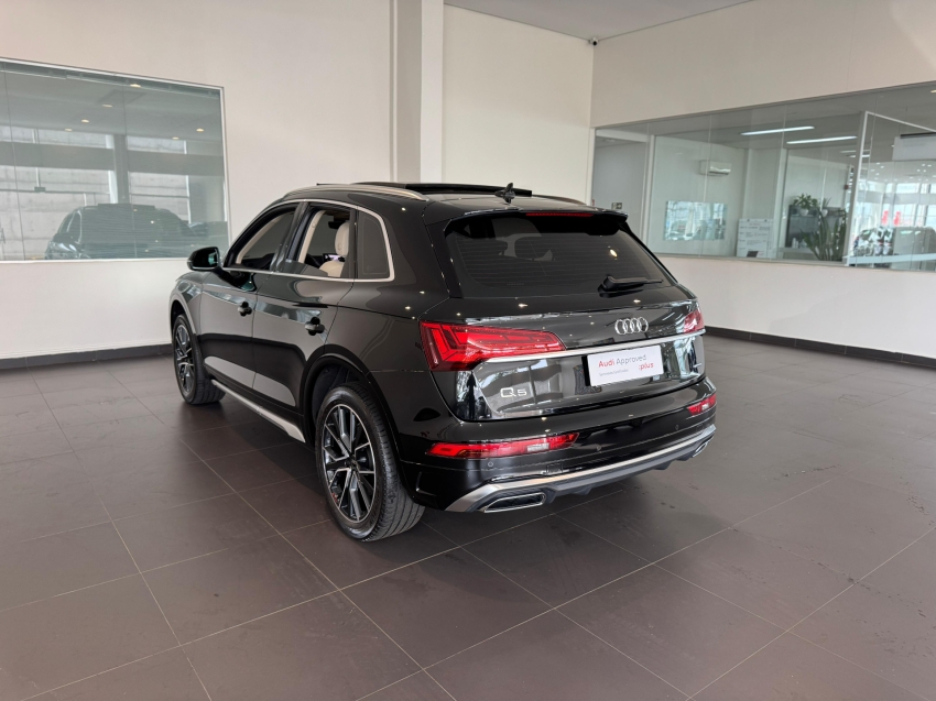 audi q5 2.0 45 tfsi gasolina s-line quattro s tronic 2.7 5p automatico 202510
