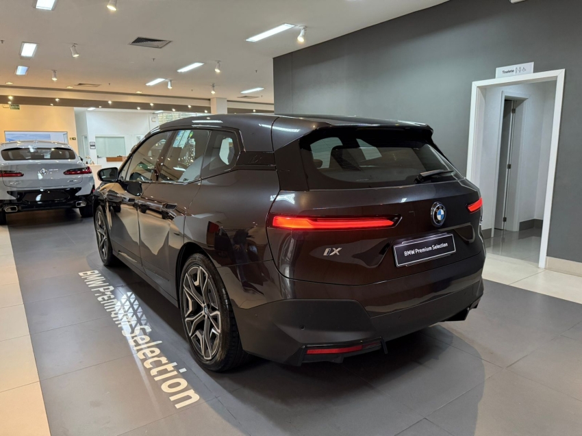 bmw ix eletrico xdrive40 2.0 5p automatico 2024