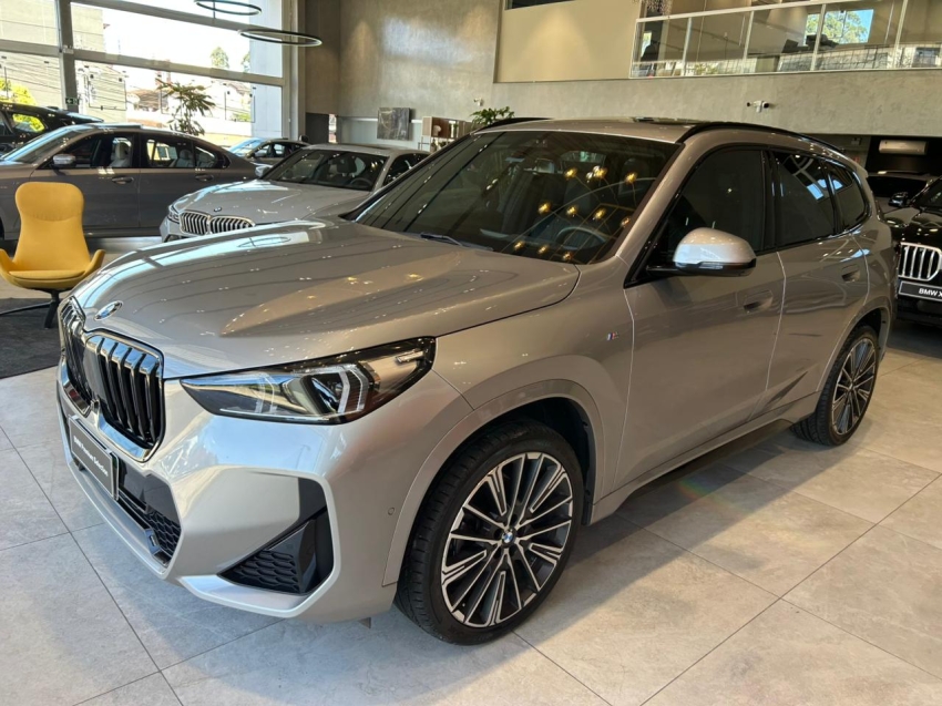 bmw x1 2.0 16v turbo gasolina sdrive20i m sport steptronic 1.9 5p automatico 20252