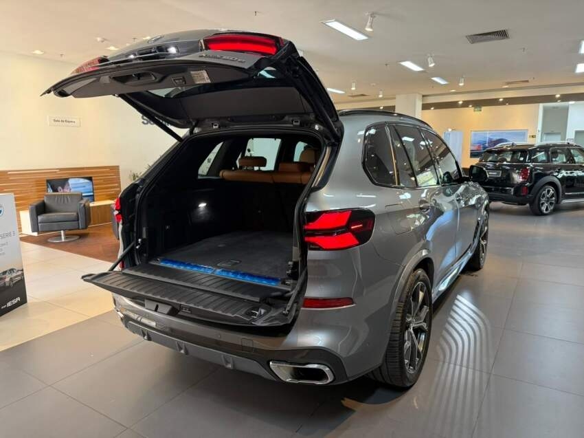 bmw x5 3.0 i6 turbo hibrido xdrive50e m sport automatico 4p 2024