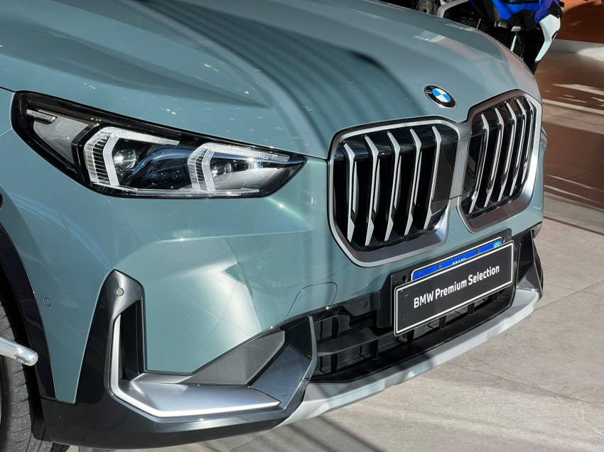 bmw x1 2.0 16v turbo gasolina sdrive20i x-line steptronic 5p automatico 2023