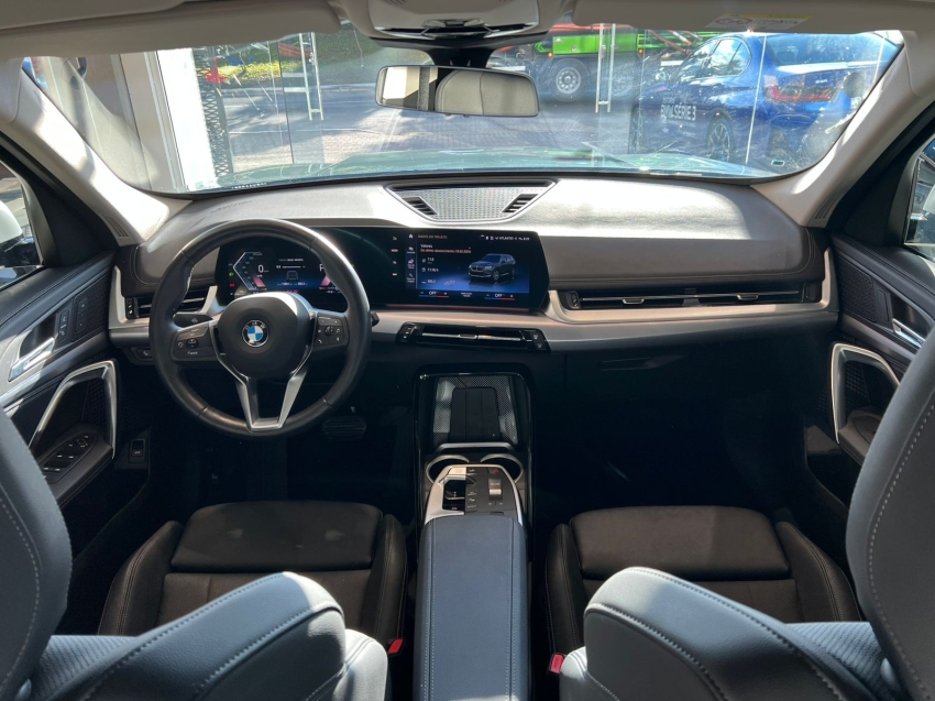 bmw x1 2.0 16v turbo gasolina sdrive20i x-line steptronic 5p automatico 2023