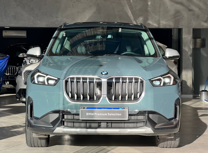 bmw x1 2.0 16v turbo gasolina sdrive20i x-line steptronic 5p automatico 2023