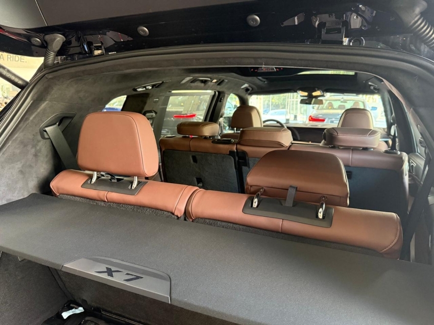 bmw x7 4.4 v8 gasolina m60i steptronic 2025