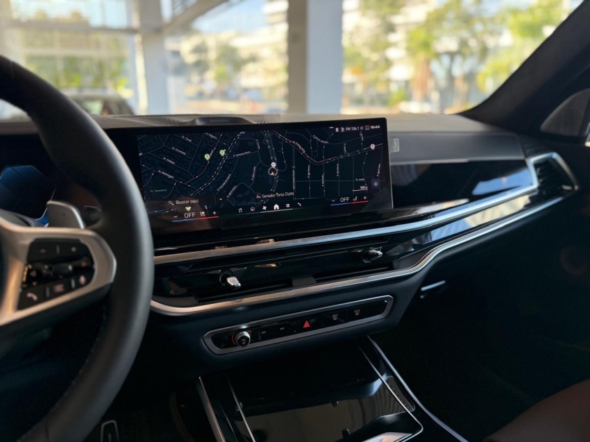 bmw x7 4.4 v8 gasolina m60i steptronic 2025
