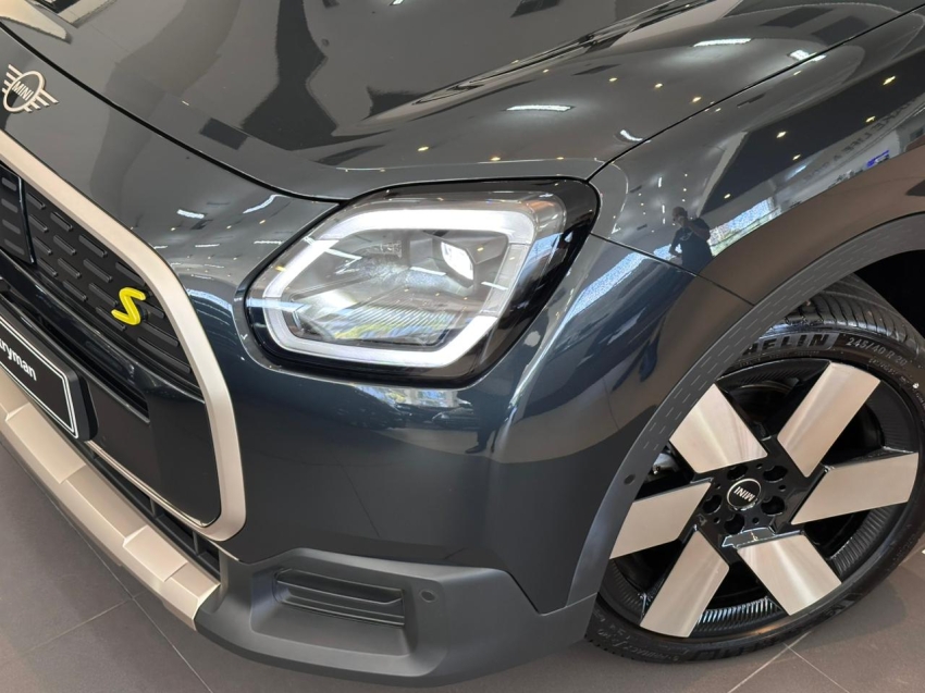 mini countryman 66,45 kw eletrico se top all4 2.0 5p automatico 20252