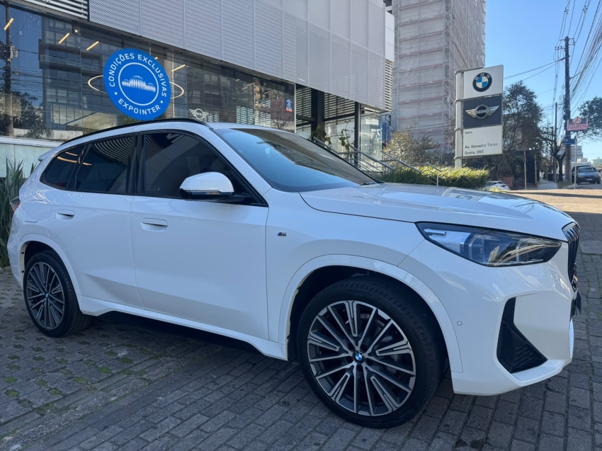 bmw x1 2.0 16v turbo gasolina sdrive20i m sport steptronic 1.9 5p automatico 20253