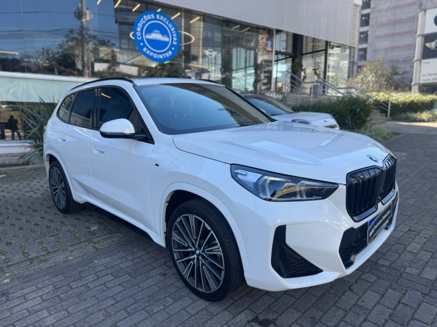 bmw x1 2.0 16v turbo gasolina sdrive20i m sport steptronic 1.9 5p automatico 20250