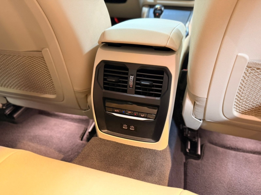 bmw 320i 2.0 16v turbo flex sport gp automatico 4p 202213