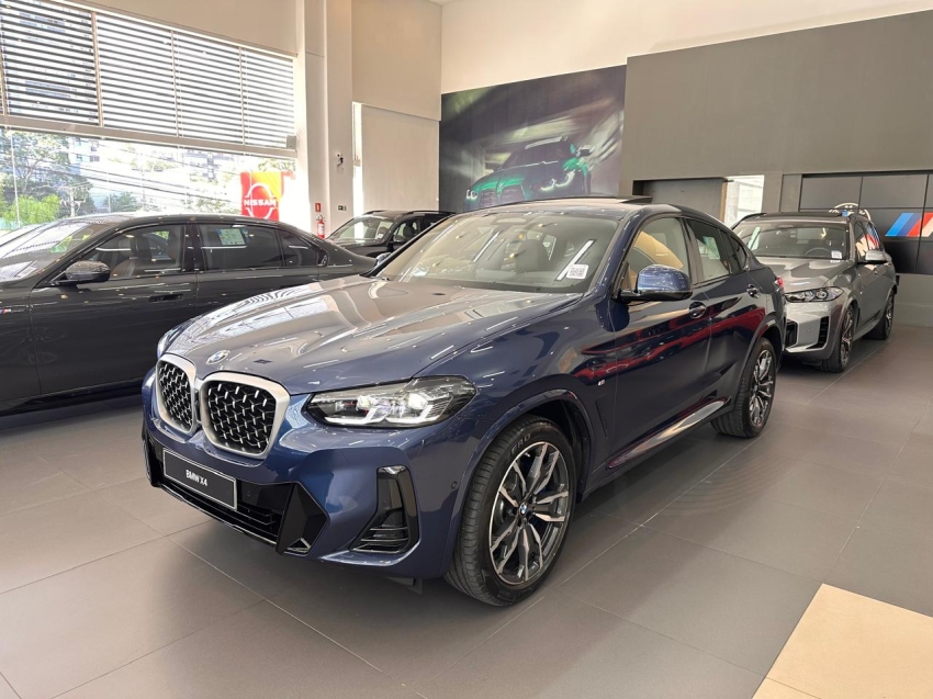 bmw x4 2.0 16v gasolina xdrive20i m sport steptronic 5p automatico 2025