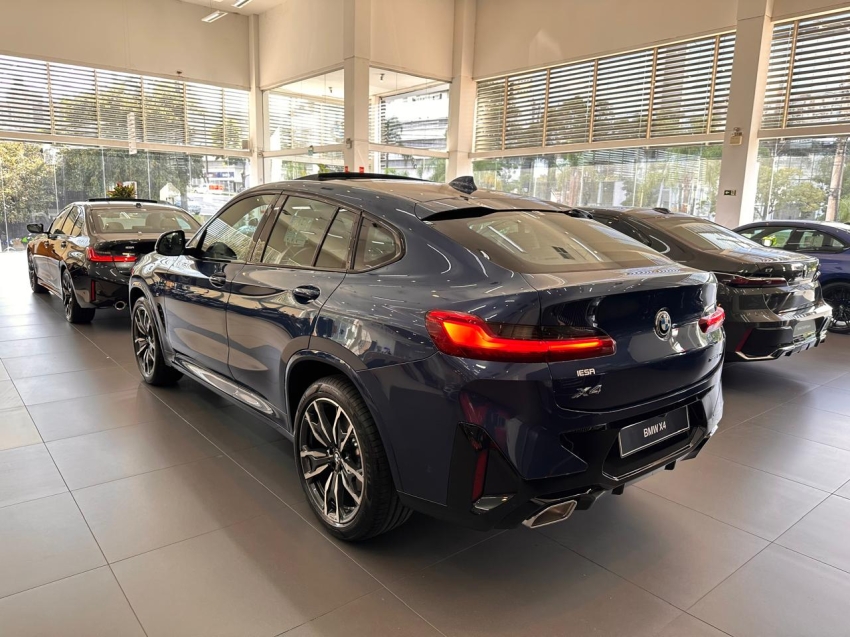 bmw x4 2.0 16v gasolina xdrive20i m sport steptronic 5p automatico 2025