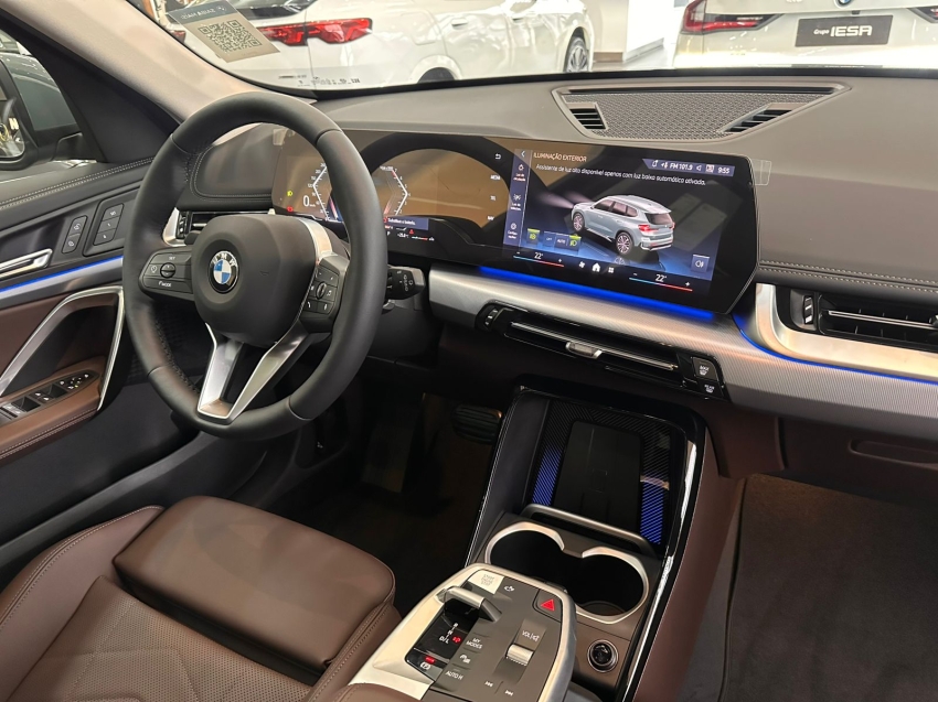 bmw x1 2.0 16v turbo gasolina sdrive20i x-line steptronic 4p automatico 2025