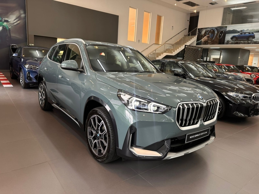 bmw x1 2.0 16v turbo gasolina sdrive20i x-line steptronic 4p automatico 2025