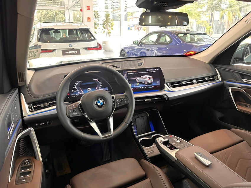 bmw x1 2.0 16v turbo gasolina sdrive20i x-line steptronic 4p automatico 2025