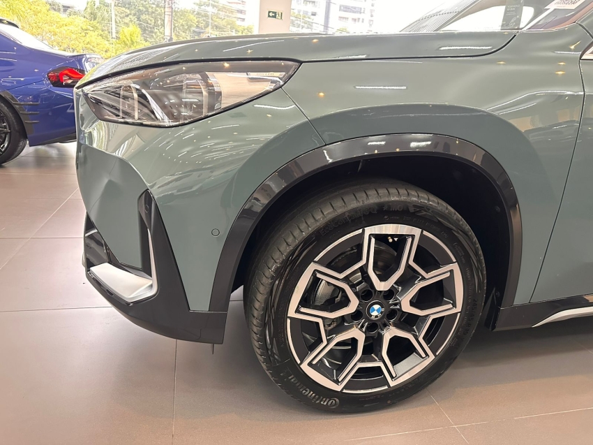 bmw x1 2.0 16v turbo gasolina sdrive20i x-line steptronic 4p automatico 2025