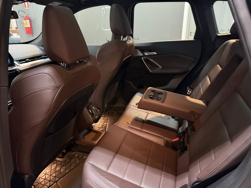bmw ix1 eletrico xdrive30 m sport 4p automatico 2024