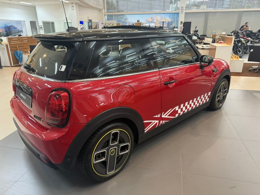 mini cooper se top 2p eletrico 2.0 automatico 2023